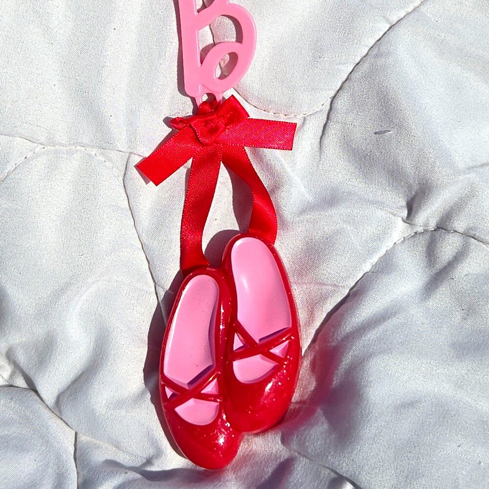 Barbie Bag Tag Luggage Tag Unused Clip Ballerina Ballet Slippers Pink Girly New